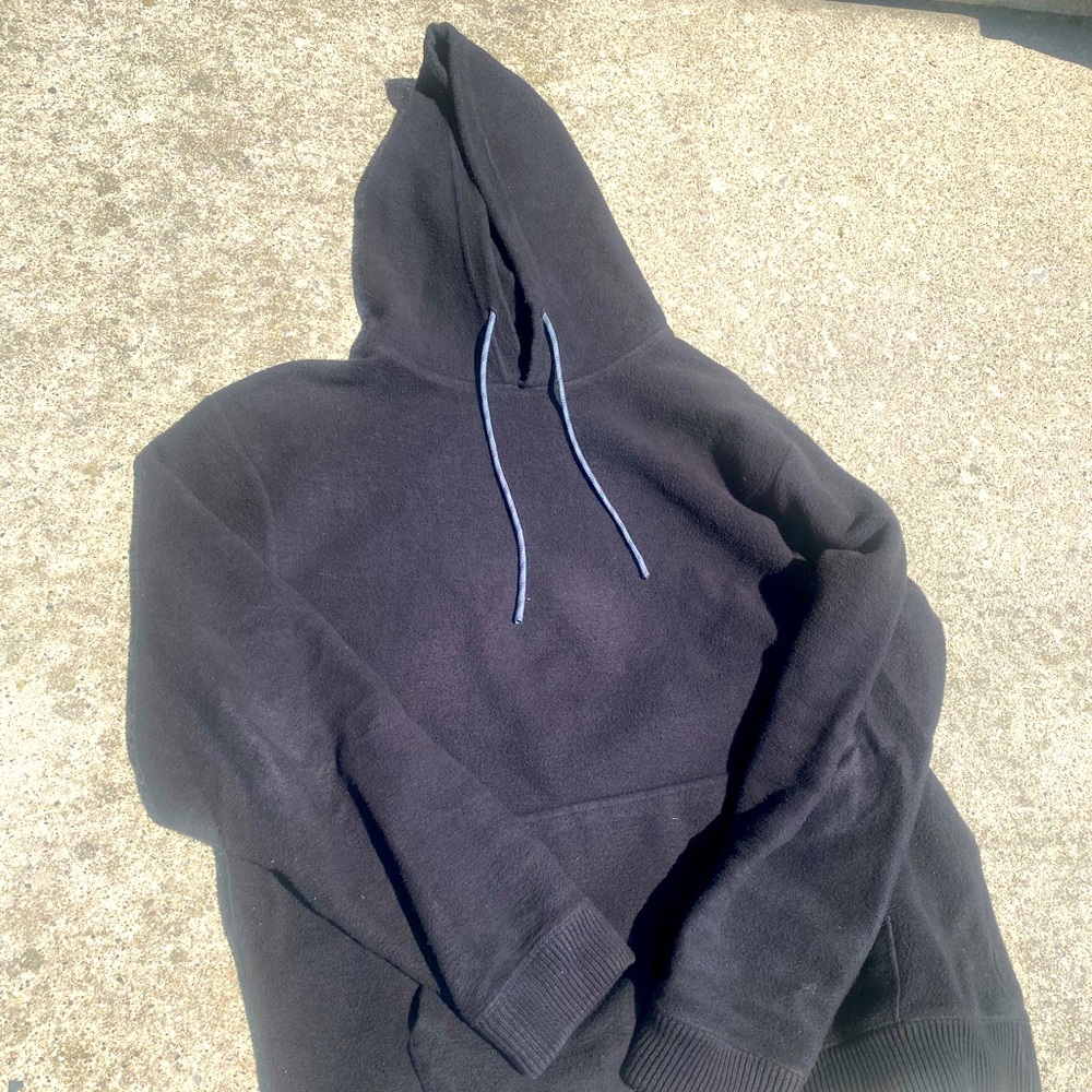 Urban Outfitters Black Sweatshirt [men’s large oversized]